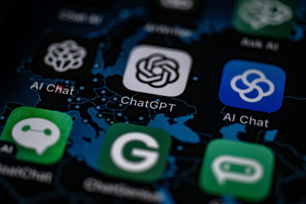 Cục trưởng Florida mở cuộc điều tra OpenAI sau vụ xả súng liên quan ChatGPT